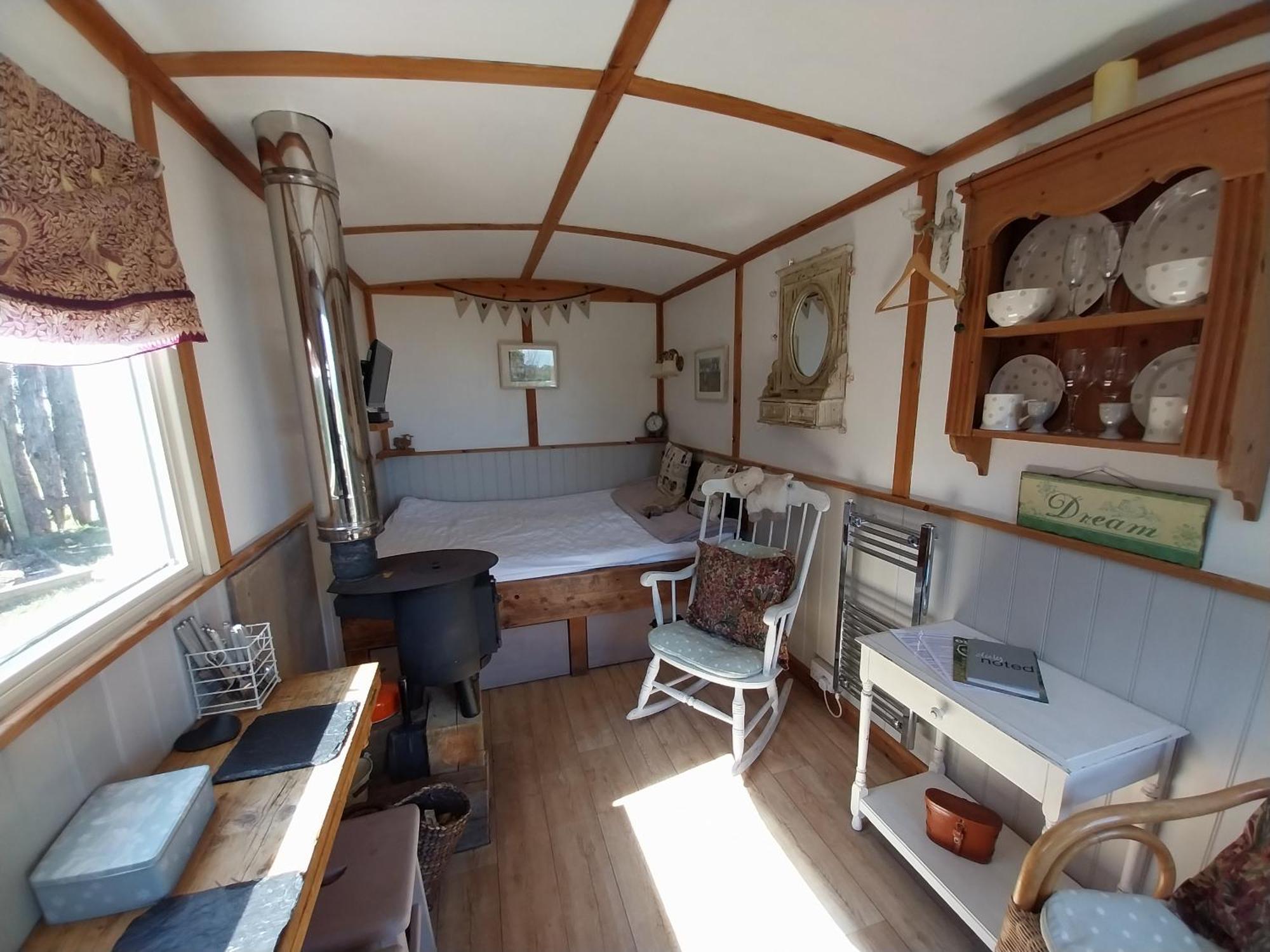 Meadowbeck - Shepherd Huts Fylingdales Екстер'єр фото